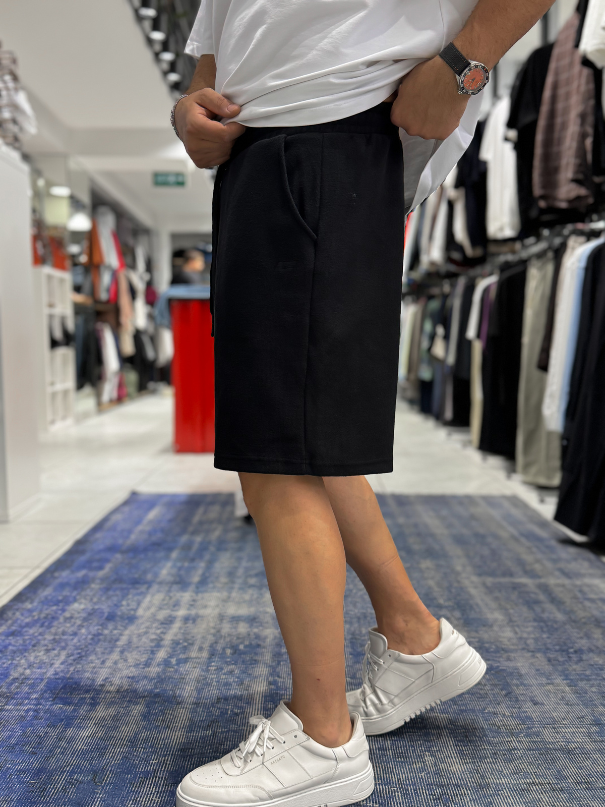 Siyah C Nakışlı Basic Şort C-013