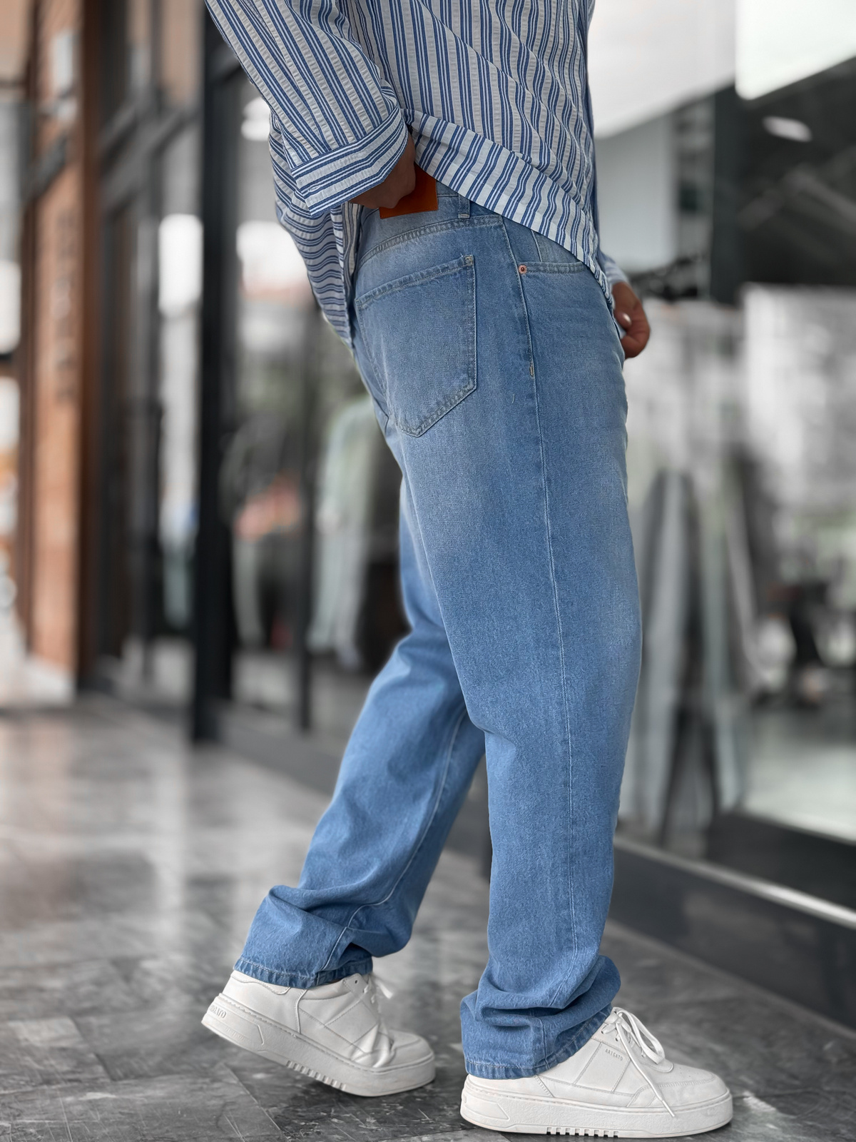 Açık Mavi Efektli Yıkamalı Baggy Jean GJ-17151/17186-7