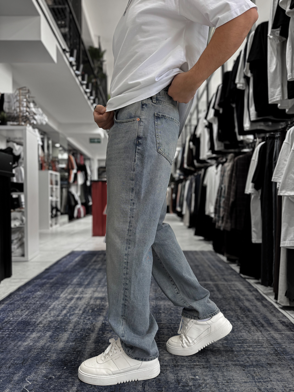 Açık Mavi Asit Yıkamalı Baggy Jean GJ-