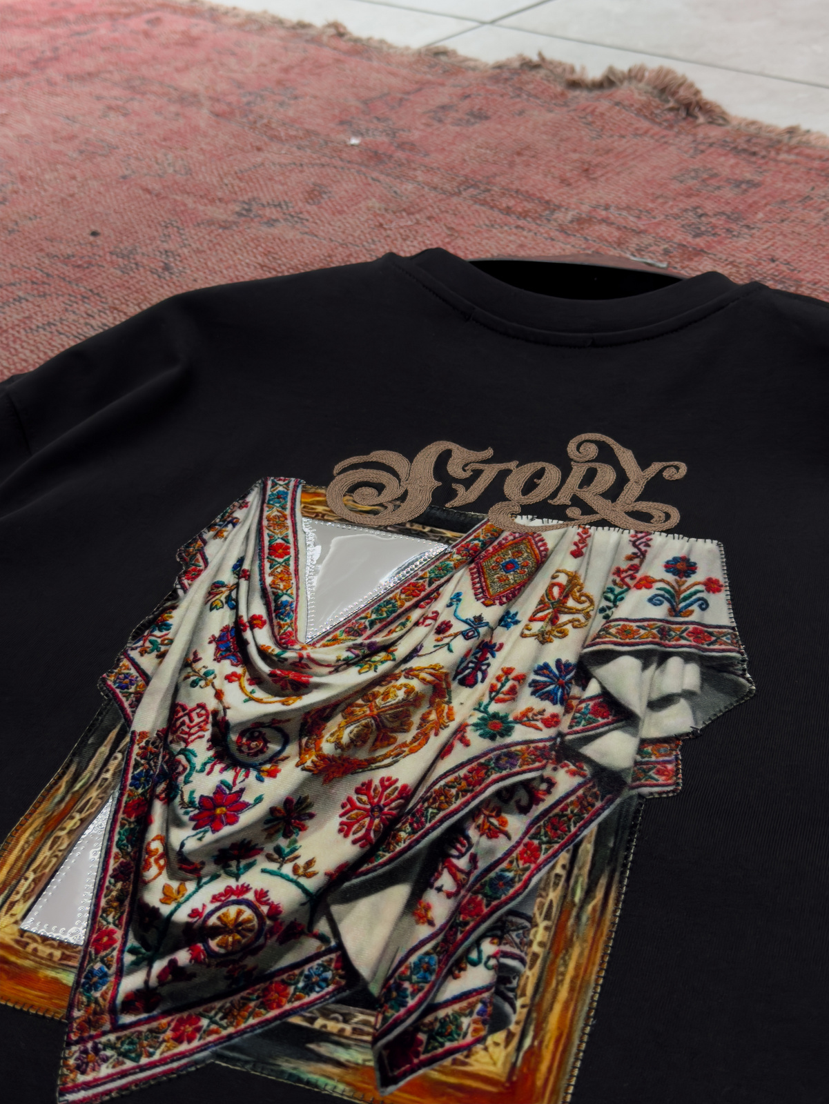 Siyah Ayna Bandana Patchli Oversize T-Shirt SW-5182