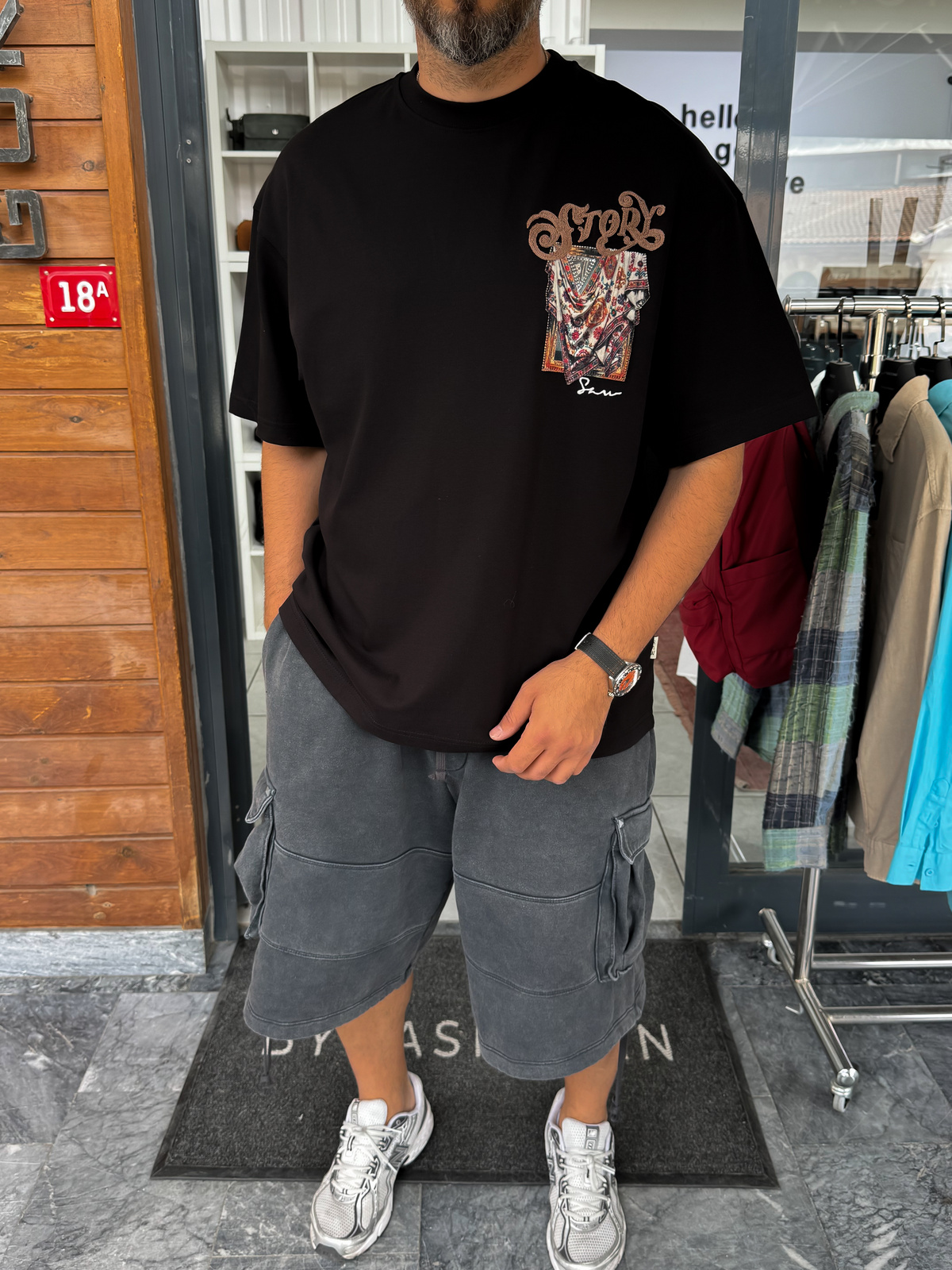 Siyah Ayna Bandana Patchli Oversize T-Shirt SW-5182