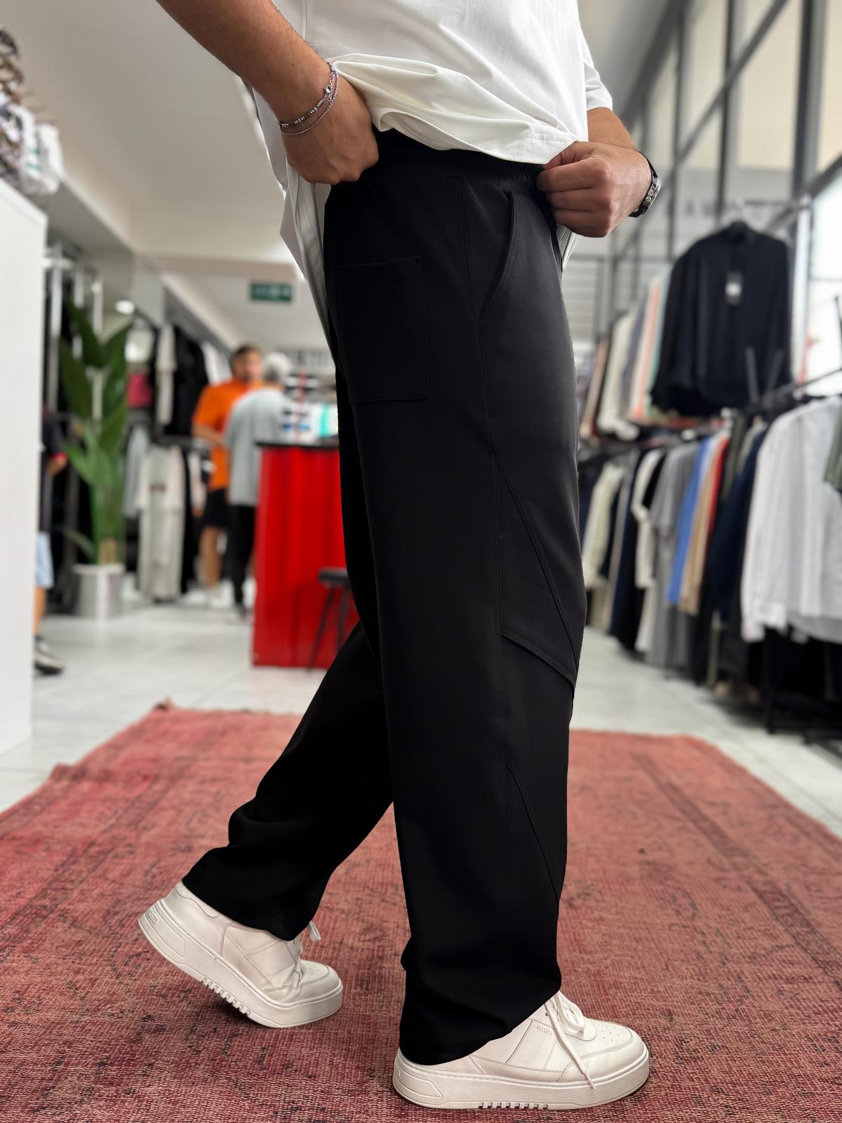 Siyah Diz Detaylı Baggy Eşofman BLA-738