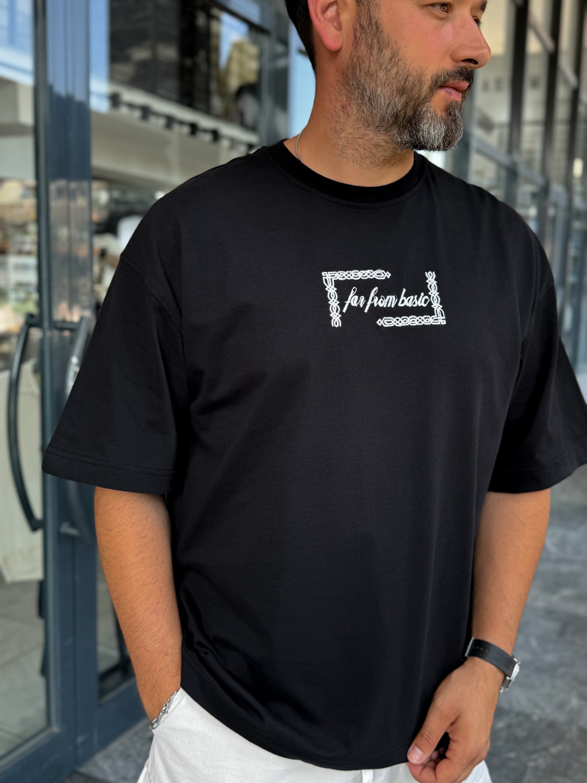 Siyah Vintage Çiçek Patchli Oversize T-Shirt RES-1125