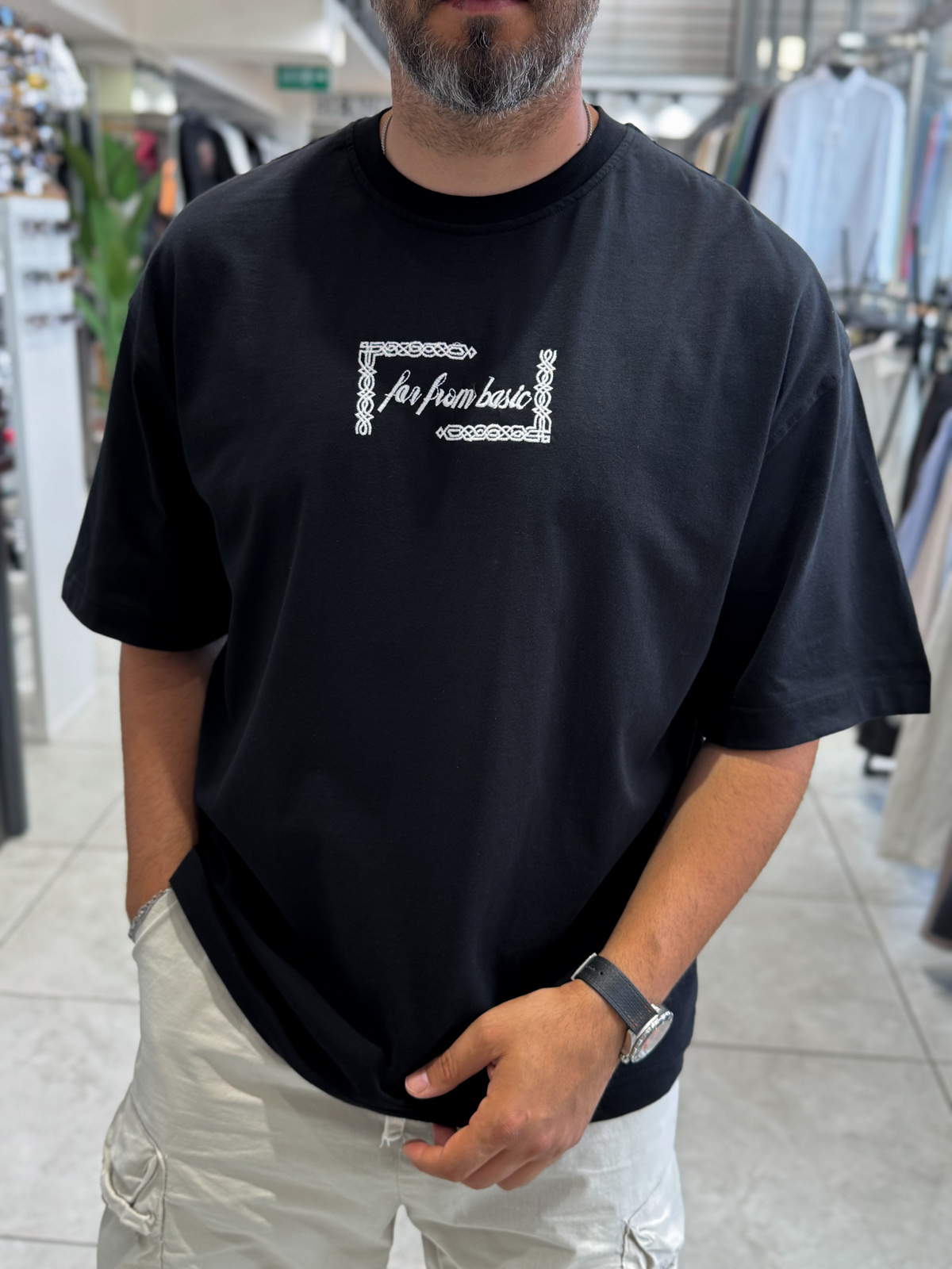 Siyah Vintage Çiçek Patchli Oversize T-Shirt RES-1125