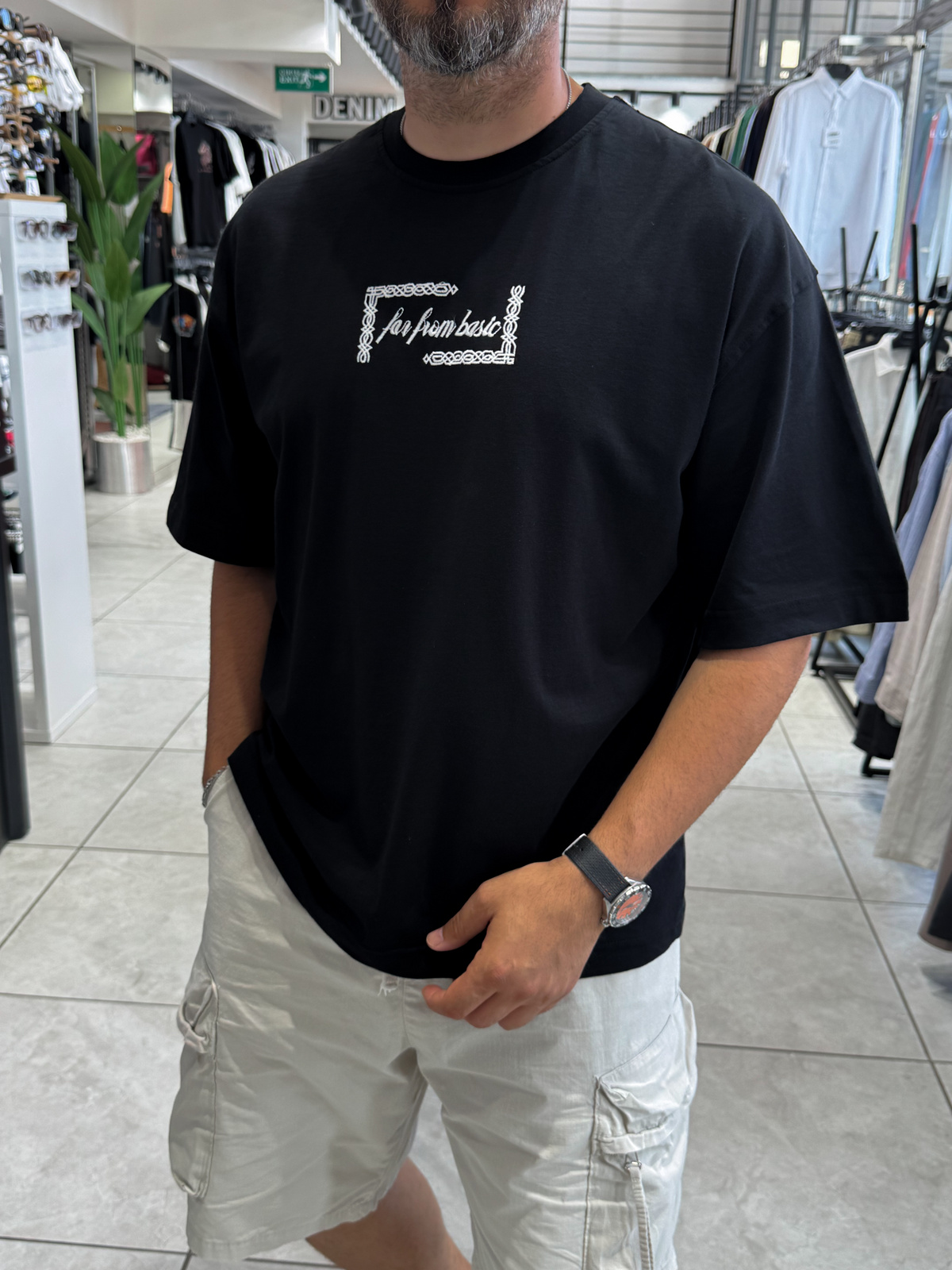 Siyah Vintage Çiçek Patchli Oversize T-Shirt RES-1125