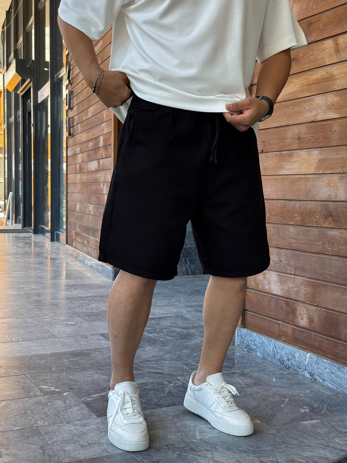 Siyah Basic Gabardin Şort WE-2973