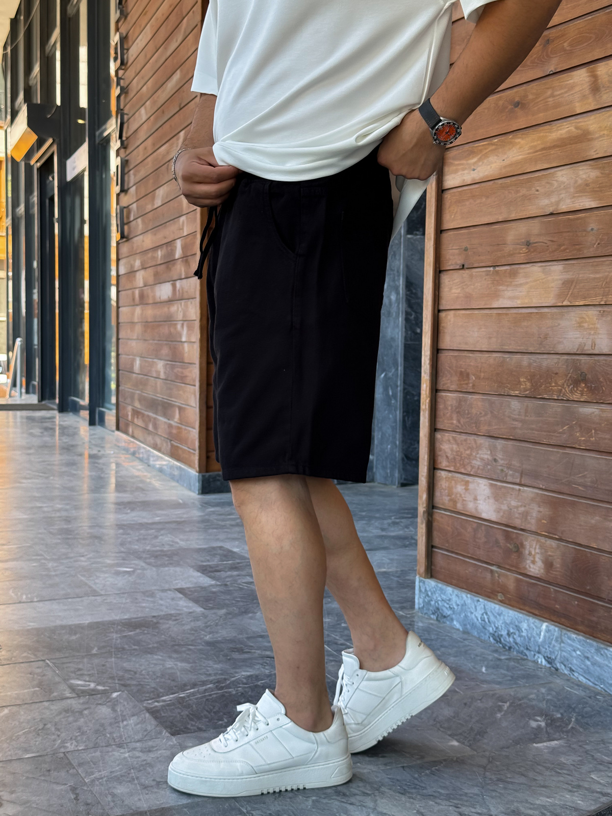 Siyah Basic Gabardin Şort WE-2973